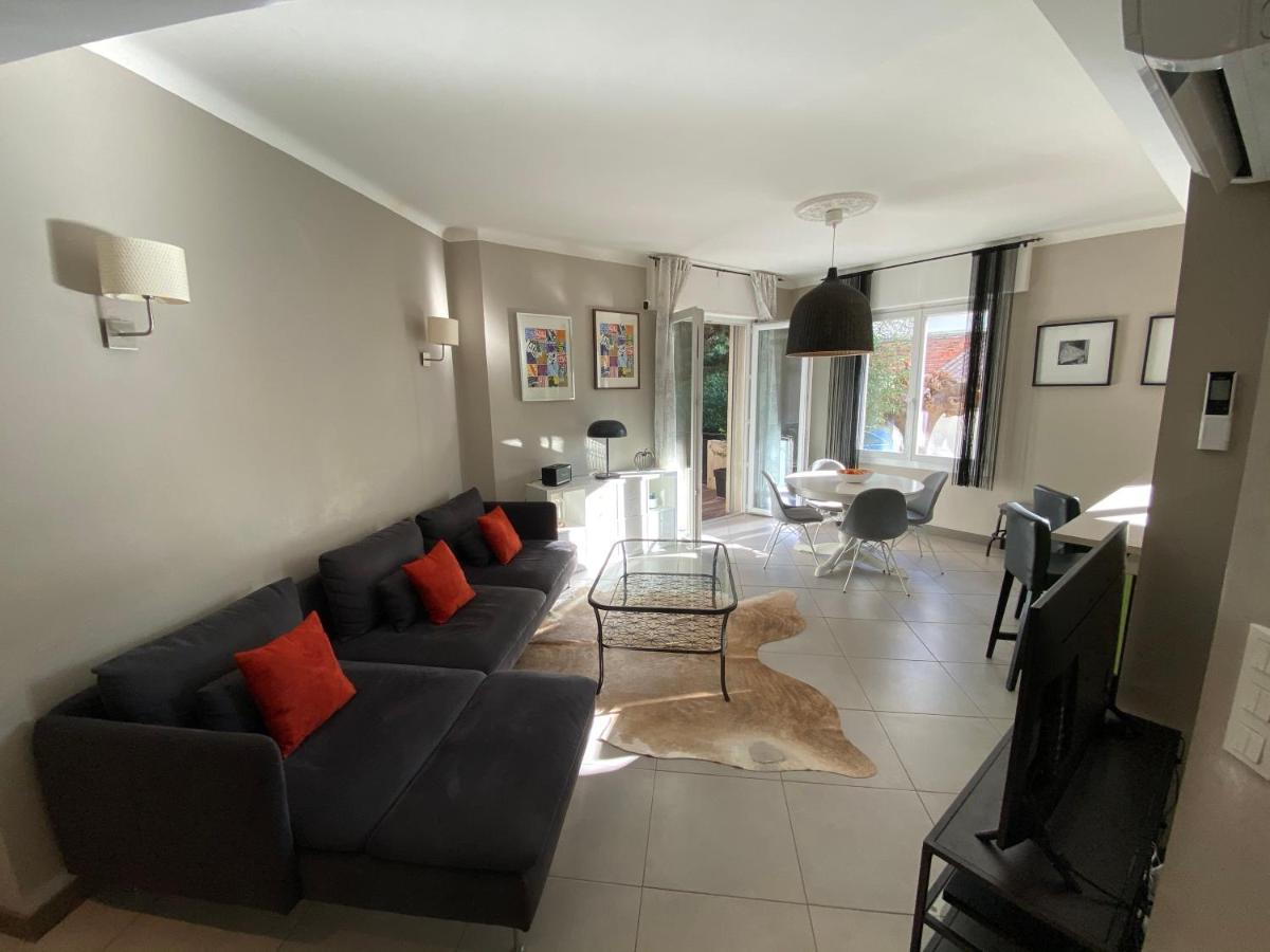 Appartement Rev'Azur à Fréjus Extérieur photo